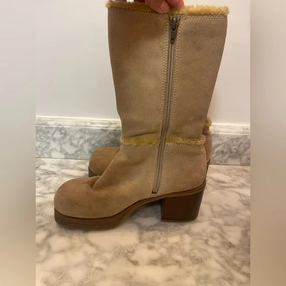 Vintage 90s Skechers 8 Suede Fur Trim Tan Grey Chunky Heel Bratz Platform Boots - Picture 5 of 10